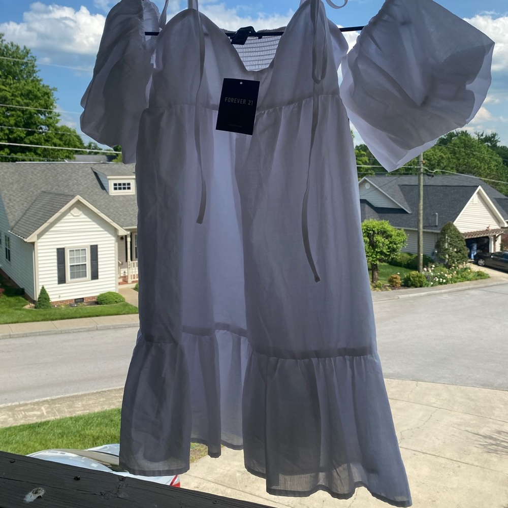 Forever 21 White summer dress